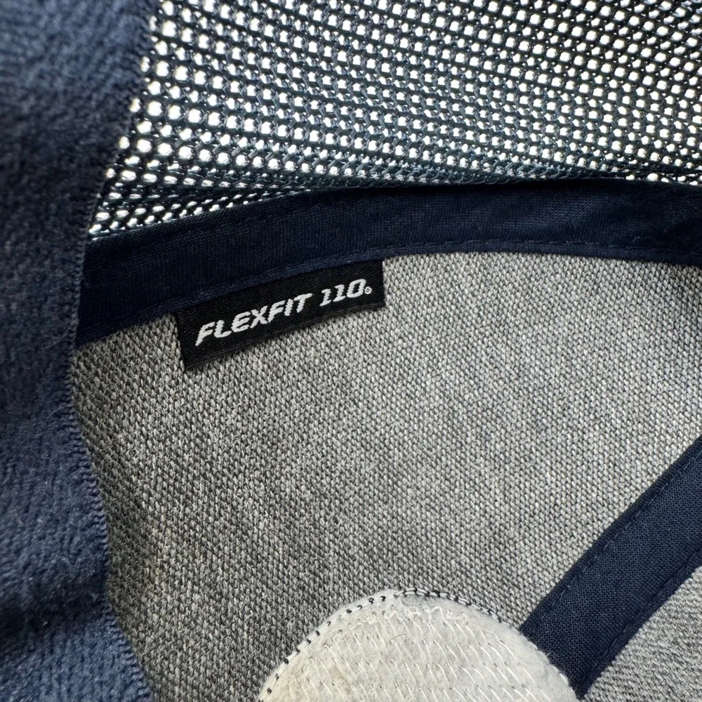 Travis Mathew Mens Flexfit 110 Trucker‎ Hat Grey Navy The Patch Golf Cap